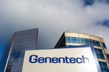 Genentech Biyoteknoloji Şirketi 'nin Silikon Vadisi' ndeki merkez kampüsü. Genentech, İsviçre 'nin Roche, Güney San Francisco, Kaliforniya, ABD' nin yan kuruluşudur.