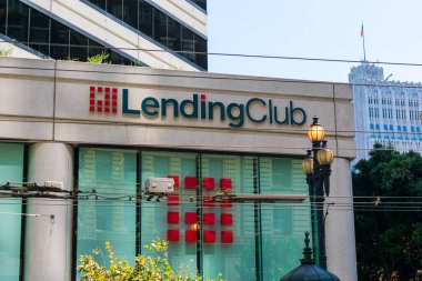 LendingClub tabelası ve logosu Silikon Vadisi 'ndeki şirket merkezinde. LendingClub, Amerika Birleşik Devletleri 'nin San Francisco, CA, ABD - Eylül 2019