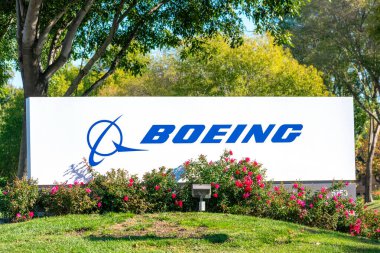 Boeing logosu, şirket ofisindeki tabelayı imzalayın. Boeing Company, Pleasanton, California, ABD 'li çok uluslu bir havacılık şirketidir.