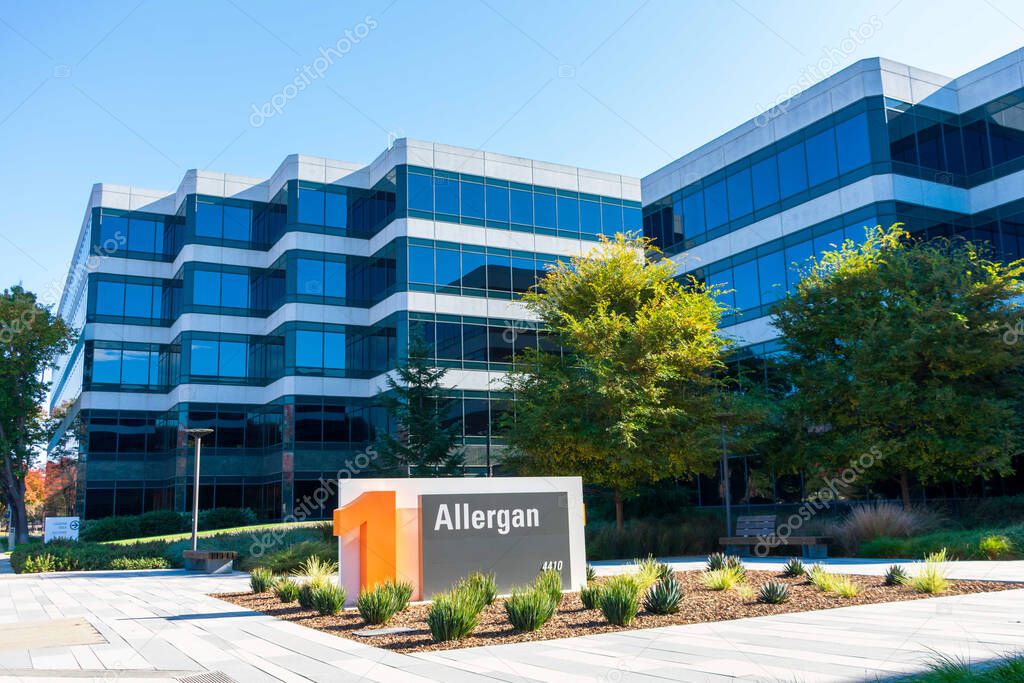 Allergan headquarters building exterior. Allergan plc is an American, Irish domiciled pharmaceutical company - Pleasanton, California, USA - 2020