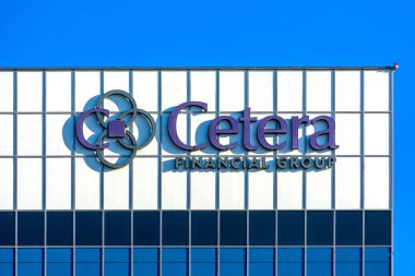 Finans hizmetleri şirketi Cetera Financial Group 'un genel merkez binasının logosu El Segundo, California, ABD - 2020