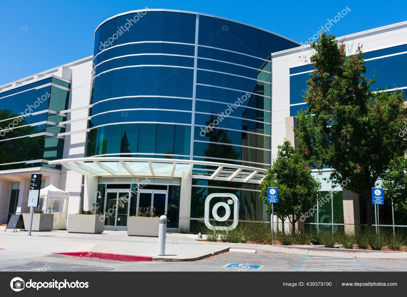 Instagram Corporate Headquarters Building Silicon Valley Instagram