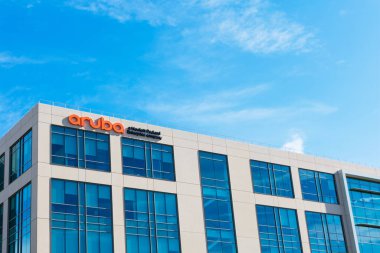Aruba, Hewlett Packard Şirketi 'nin dış ve dış görünüşü. Aruba Networks, HPE 'nin kablosuz ağ iştiraki Santa Clara, CA, USA - 2021