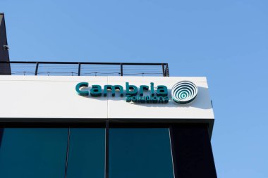 Kambria Çözümleri imzası, ulusal danışmanlık şirketinin dış logosu - Sacramento, California, ABD - 2021