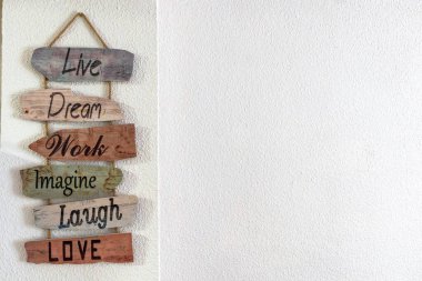 Kırsal ahşap duvarda 