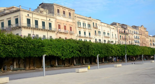 Itália Siracusa Setembro 2019 Elegantes Edifícios Art Nouveau Com Vista — Fotografia de Stock