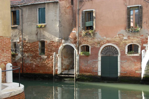 Canals Venice Animated Gondolas Boats Ferries Setting All Artistic Architectural — Stock Photo, Image