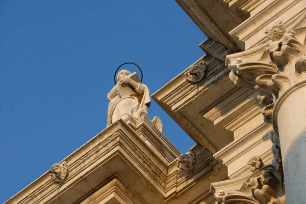 Facciata Barocca Della Chiesa Gesuita Nel Sestiere Cannaregio — Foto Stock