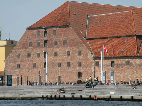 Copenhague Est Magnifique Avec Ses Bâtiments Maisons Monuments Eaux Qui — Photo