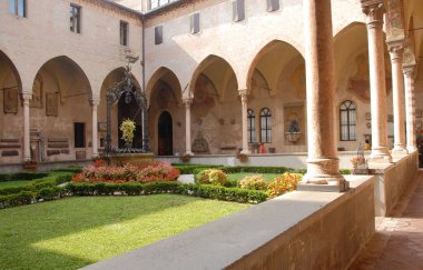 Padualı Aziz Anthony Kilisesi, Veneto bölgesindeki Padua şehrinin başlıca Katolik ibadethanelerinden biridir..