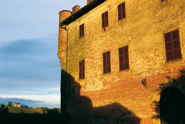 Castelo Passerano Marmorito Piemonte Antigo Solar Tijolos Com Vista Para — Fotografia de Stock