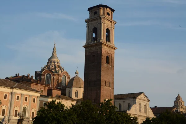 Palatine Kapıları Nın Roma Duvarlarından Katedral Panoraması Çan Kulesi Kutsal — Stok fotoğraf