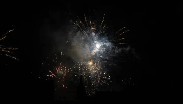 Fuegos Artificiales Vacaciones Cielo Nocturno —  Fotos de Stock