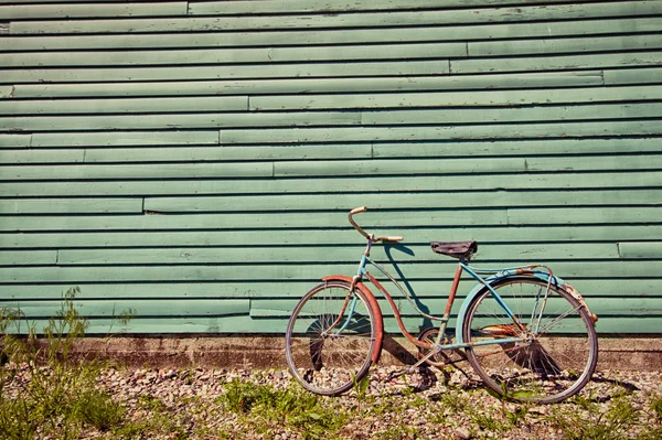 Bicicleta abandonada —  Fotos de Stock