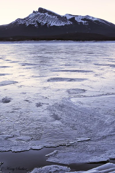Lac Icy Abraham et pic Kista — Photo