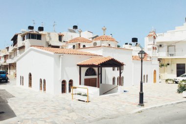 Yunanistan 'daki beyaz binalar. Sisi, 2016, 15 Haziran