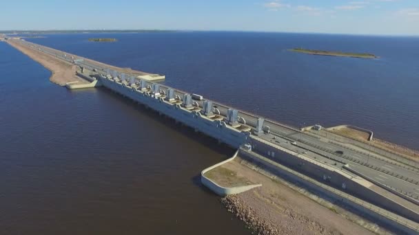 Vista aérea da barragem em São Petersburgo — Vídeo de Stock