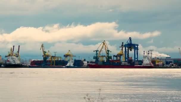 Timelapse del puerto marítimo de San Petersburgo — Vídeos de Stock