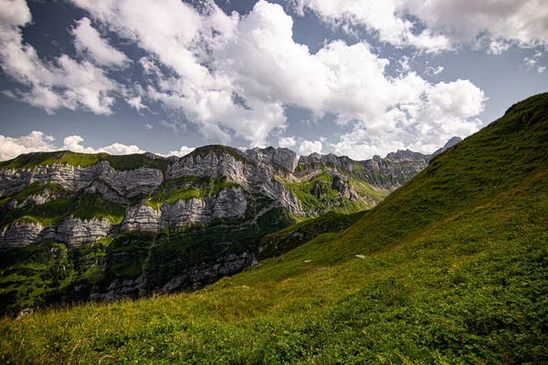 Altenal Alpstein Ελβετία Τοπίο Φωτογραφία Νεφελώδης Καιρός — Φωτογραφία Αρχείου