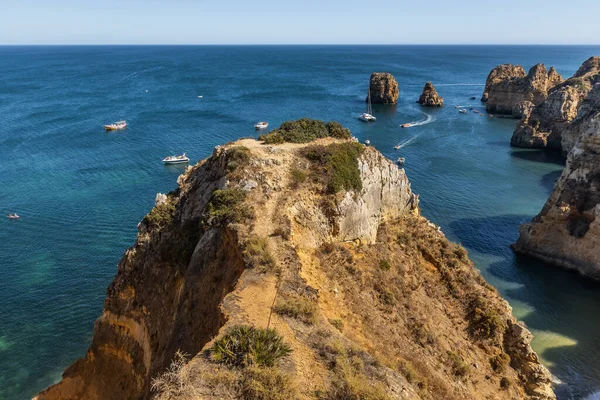 Uitzicht op zee op het strand, Algarve, Portugal — Stockfoto