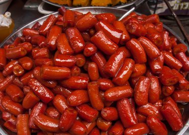 Şurup piyasada Tayland tarzı muz pişmiş.