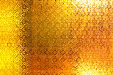 Cam yüzeyler üzerine ışık kalıpları. 