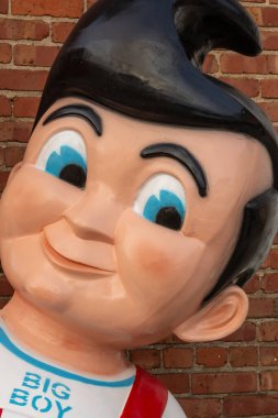 Galva, Illinois, ABD - 30 Aralık 2025 - Bob 'un Big Boy heykeli Galva, Illinois, ABD.