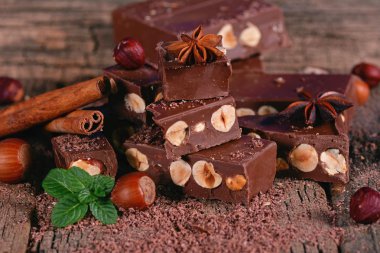 çikolata fındık ile 