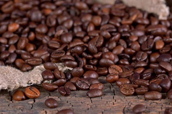 Schwarze Kaffeebohnen — Stockfoto