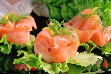 Tatil meze ile Somon kanepeler 