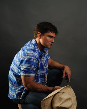 Yakışıklı Kovboy.