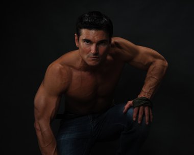 sert kahraman