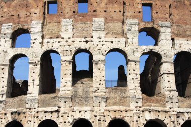 Antik Kolezyum 'un (Colosseum) kemerleri, yakın plan, parça. Roma, İtalya. 
