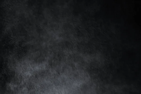 水雾喷溅灰尘和污垢覆盖在黑色背景上的效果 风和烟 — 图库照片