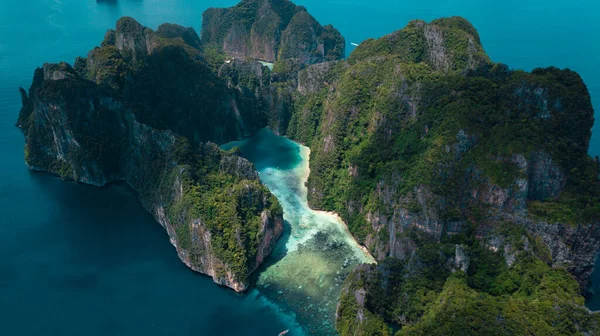 Острів Пілех Районі Пхі Місце Можна Плавати Всередині Прекрасною Природою — стокове фото