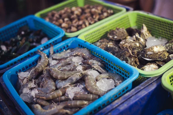 Fresh Sea Foods Shrimps Shell Fish Etc Put Basket Ready — Stock Photo, Image