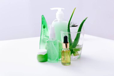 Doğal bitkisel deri bakım ürünleri. Aloe vera ürünleri.