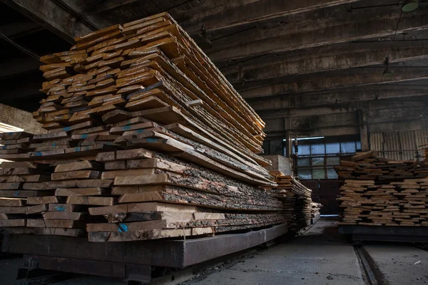 Holzbearbeitungsfabrik, Lager, Trocknung — Stockfoto