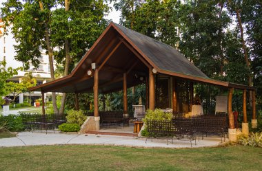 Romantik açık hava düğün pavilion