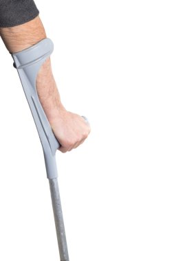 kalkıp kaçmaya çalışıyor