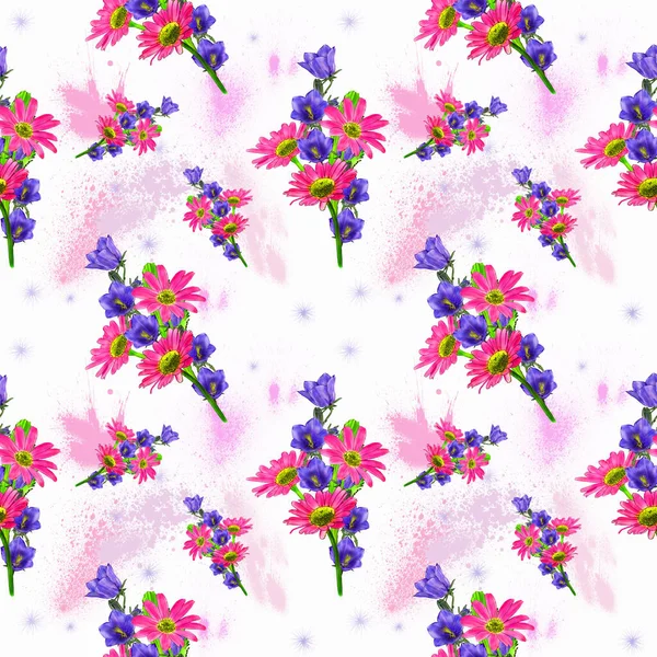 Kreativní Kompozice Obrazem Kytic Květin Dekorativní Bezproblémové Pozadí Letním Tématem — Stock fotografie