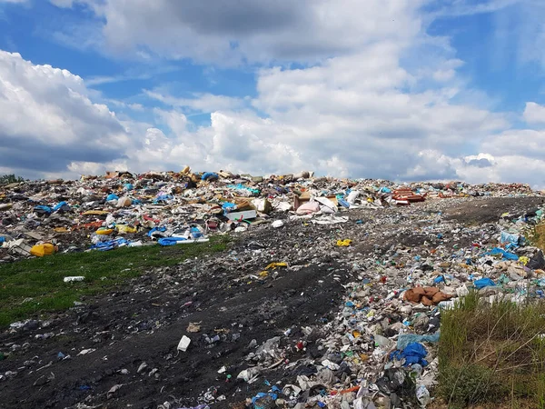 The big landfill for waste and pollution