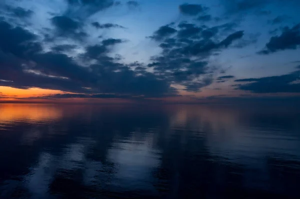 Ранній Схід Сонця Над Морем Птахами — стокове фото