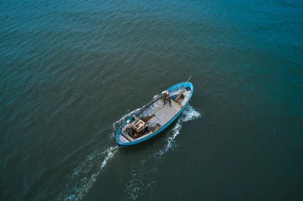 Fischerboote Treiben Auf Dem Meer — Stockfoto