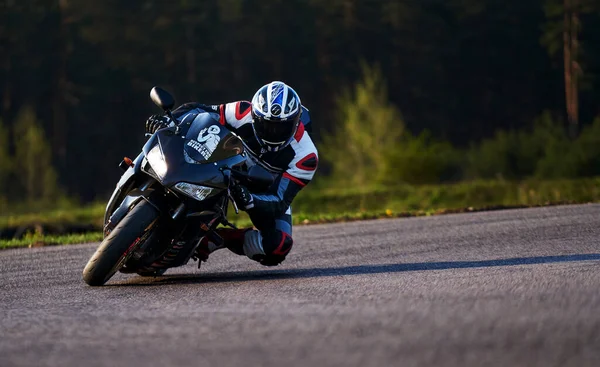 2021 Riga Latvia Motorbike Road Riding Having Fun Driving Empty — Fotografia de Stock
