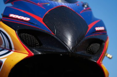 Litvanya, 05-06-2021 Spor motosiklet ön görüntüsü.