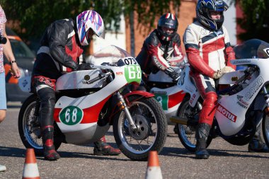 Litvanya - 05-06-2021 Retro Moto 2021 - Hipodromda Retro motorsikletler.