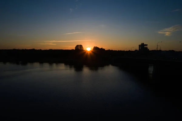 Summer Sunset Riverbank City Bridges River — Stock Photo, Image