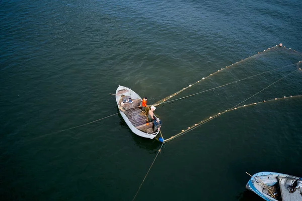 Fischerboote Treiben Auf Dem Meer — Stockfoto