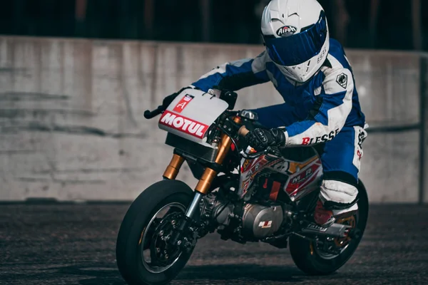 2021 Lithuania Kaunas Moto Rider Motorcyclist Rides Fast Sport Bike — Φωτογραφία Αρχείου